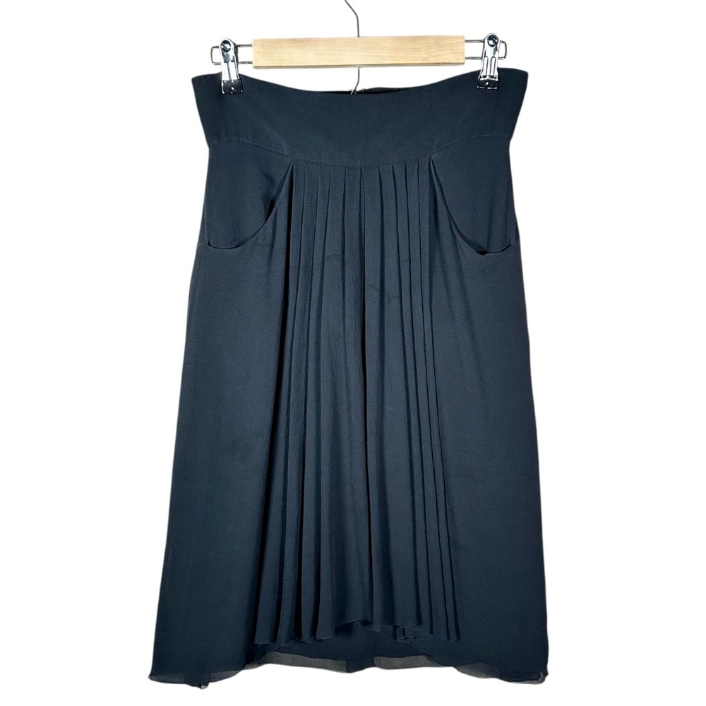 CHANEL BOUTIQUE Vintage Pleated Silk Crepe Layered Skirt in black - Picture 10 of 10